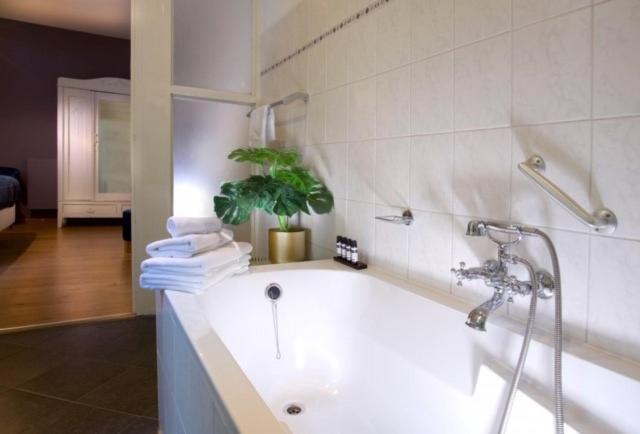 Haarlem Hotel Suites Dış mekan fotoğraf